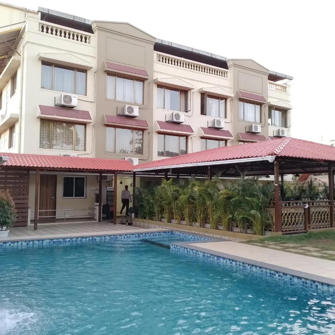 לונבלה Mountview Resort מראה חיצוני תמונה